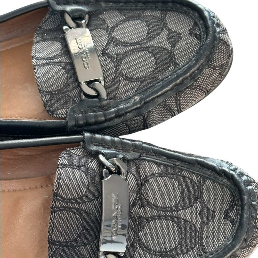 Coach #A01918 “Olive" Signature Monogram Loafers woman’s 8.5 - Picture 2 of 8
